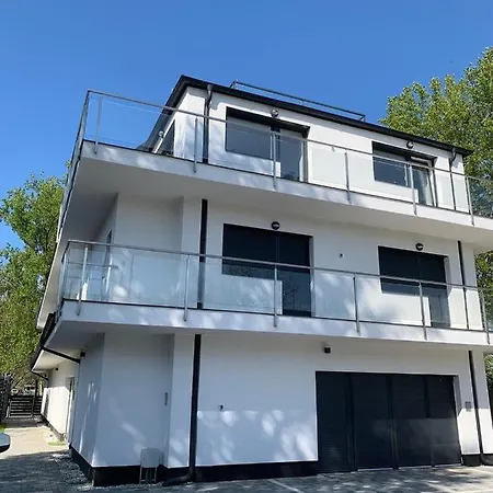 Kikötő Sétány Ii Apartman Appartamento